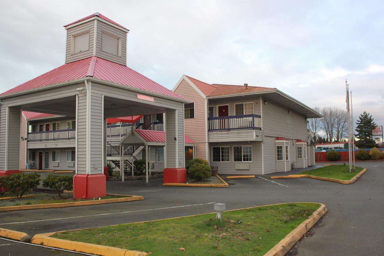 Port Of Tacoma Inn Fife Exterior photo